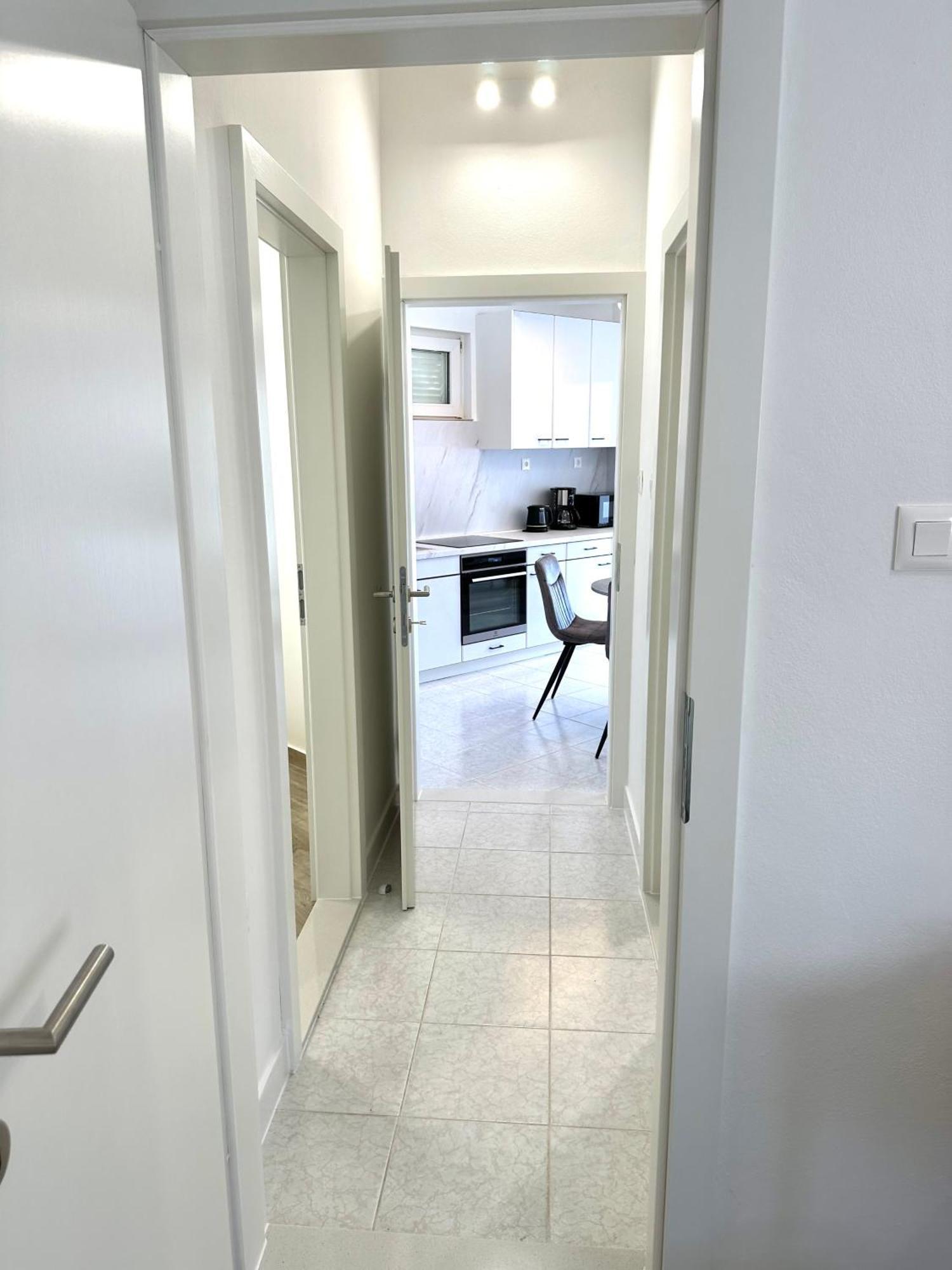 Deluxe Apartments Kate Makarska Exterior foto