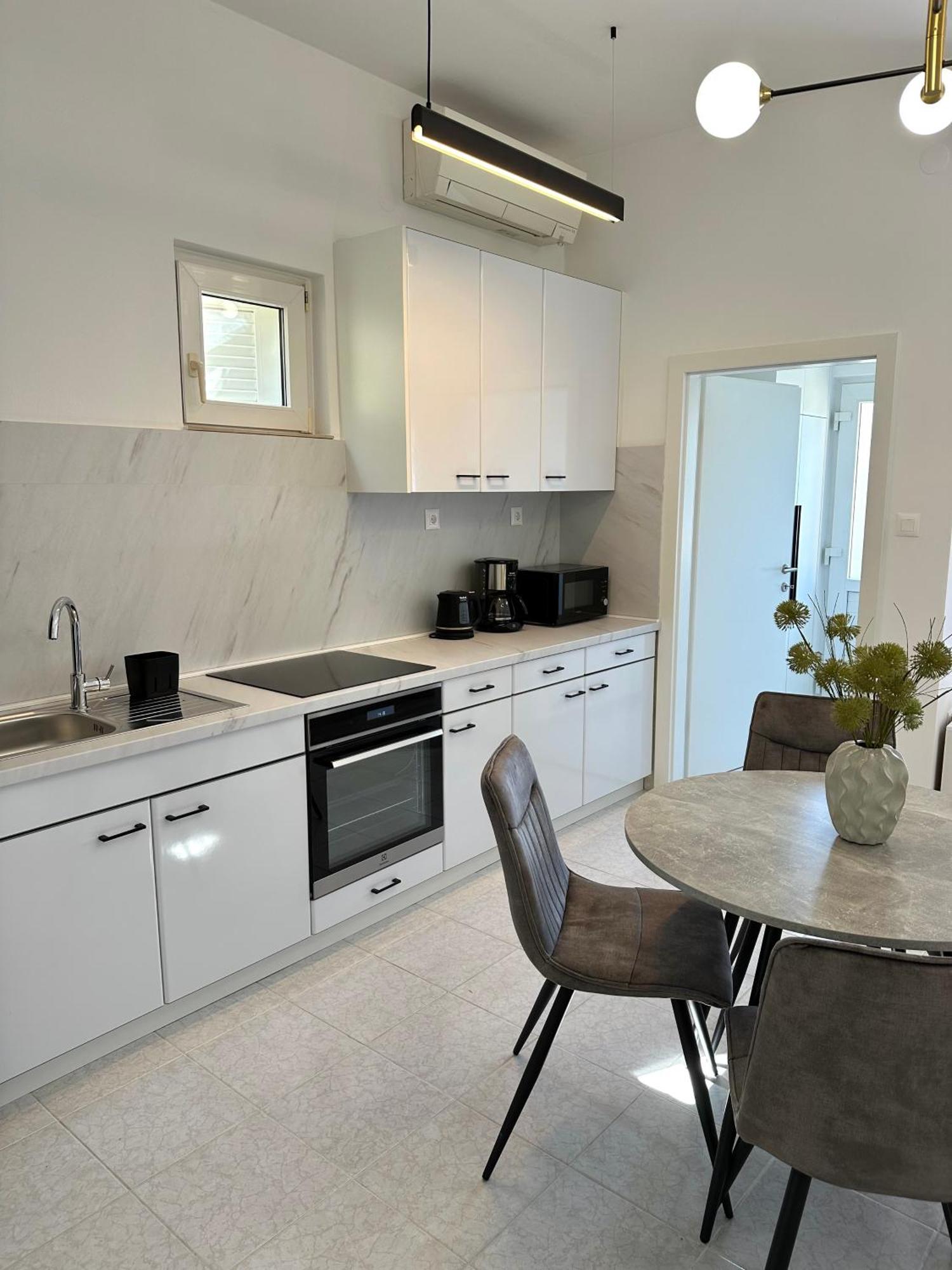 Deluxe Apartments Kate Makarska Exterior foto